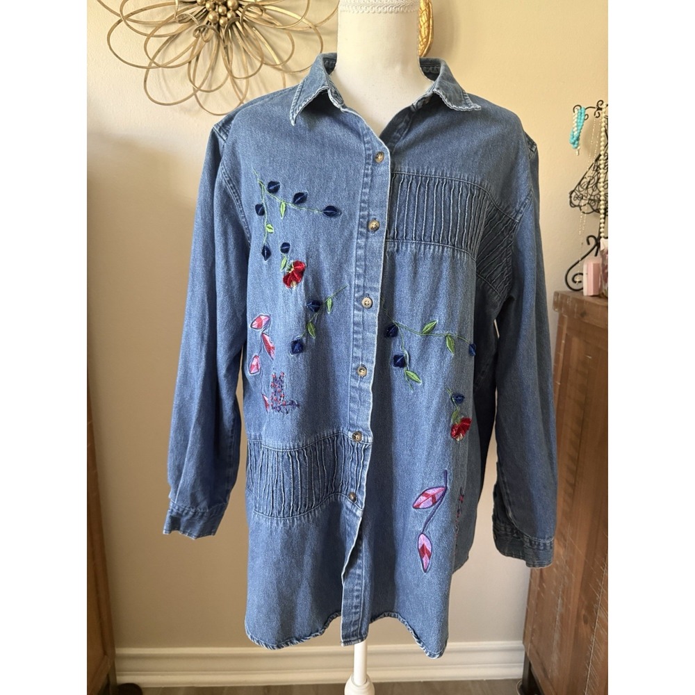 Bobbie Brooks Women's XL Denim Shirt Embroidered Floral Button Up Tunic VTG